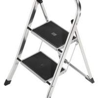 Folding step 2 steps aluminium. Stand H.460mm H900xW470xD50mm folded weight 3.3kg